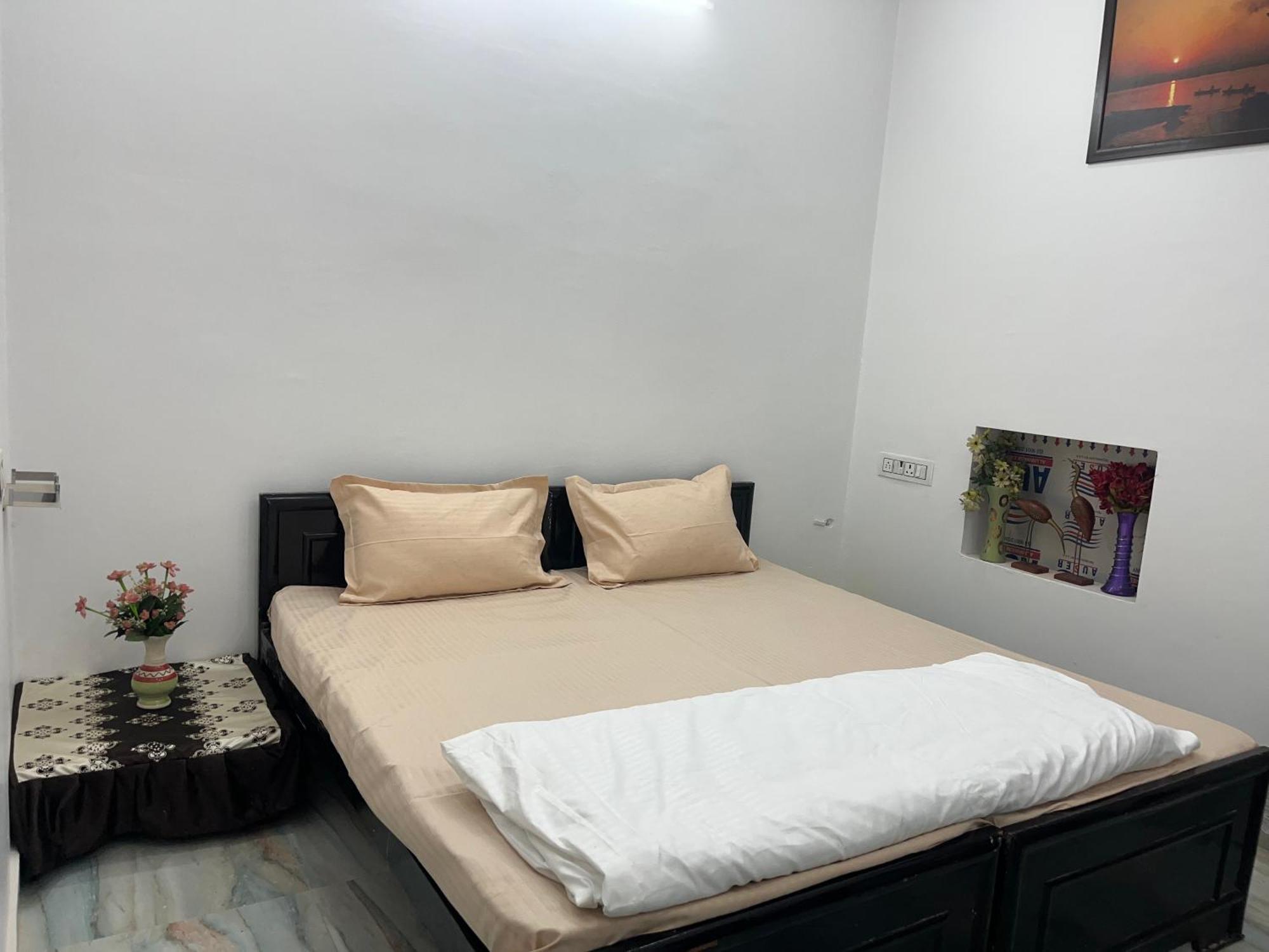 Srishti Shelter Hotel - Varanasi — Photos 3