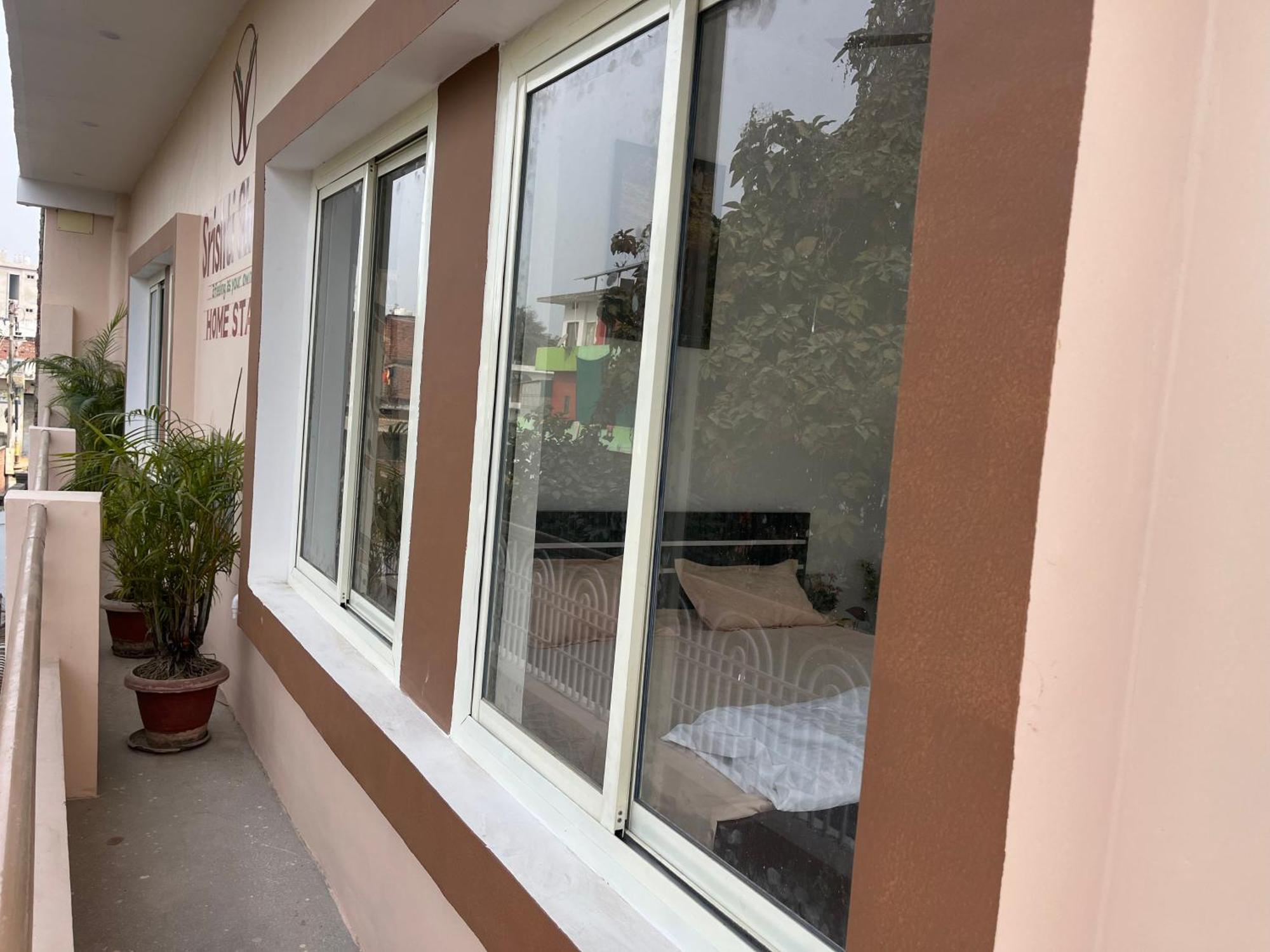 Srishti Shelter Hotel - Varanasi — Photos 2